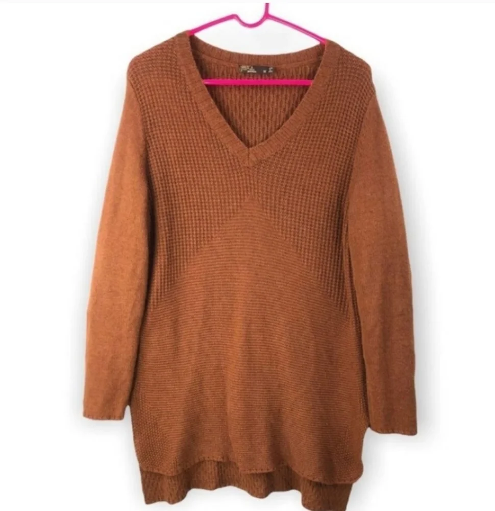 prAna Rust Brown V Neck Tunic Sweater, Medium EUC - Picture 2 of 10